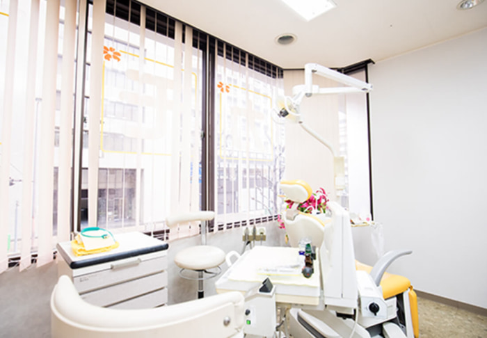 患者さんに合わせて個別プログラムを作成する「カモト歯科医院」のイメージ02