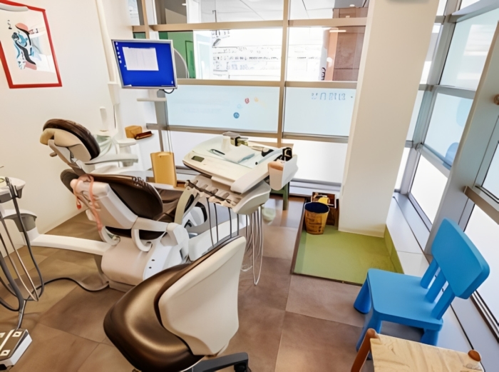 さいたま新都心デンタルクリニックのメイン画像4